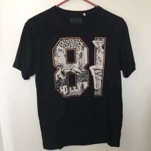 Guess? men's T shirt